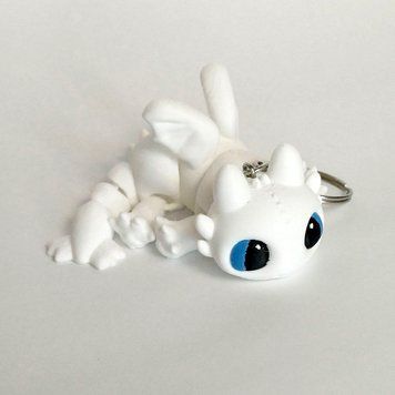 Брелок Беззубик 3D на сумку та ключі, 10 см, пластик/3д брелок-іграшка дракон Денна лють Білий 1371-051 фото